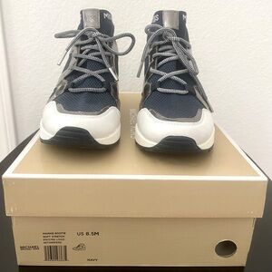 Women’s MK Michael Kors Markie Bootie. Blue SZ:8.5M. Like New in Original Box.